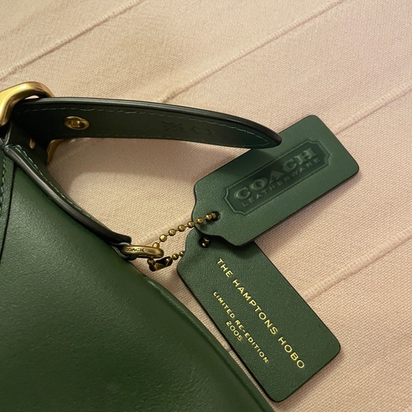 Coach Hamptons Hobo Hunter Green - Coach Originals - Picture 7 of 13